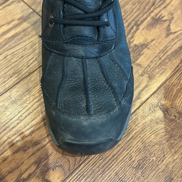 Ugg Adirondack boots - size 8.5 - Picture 12 of 16